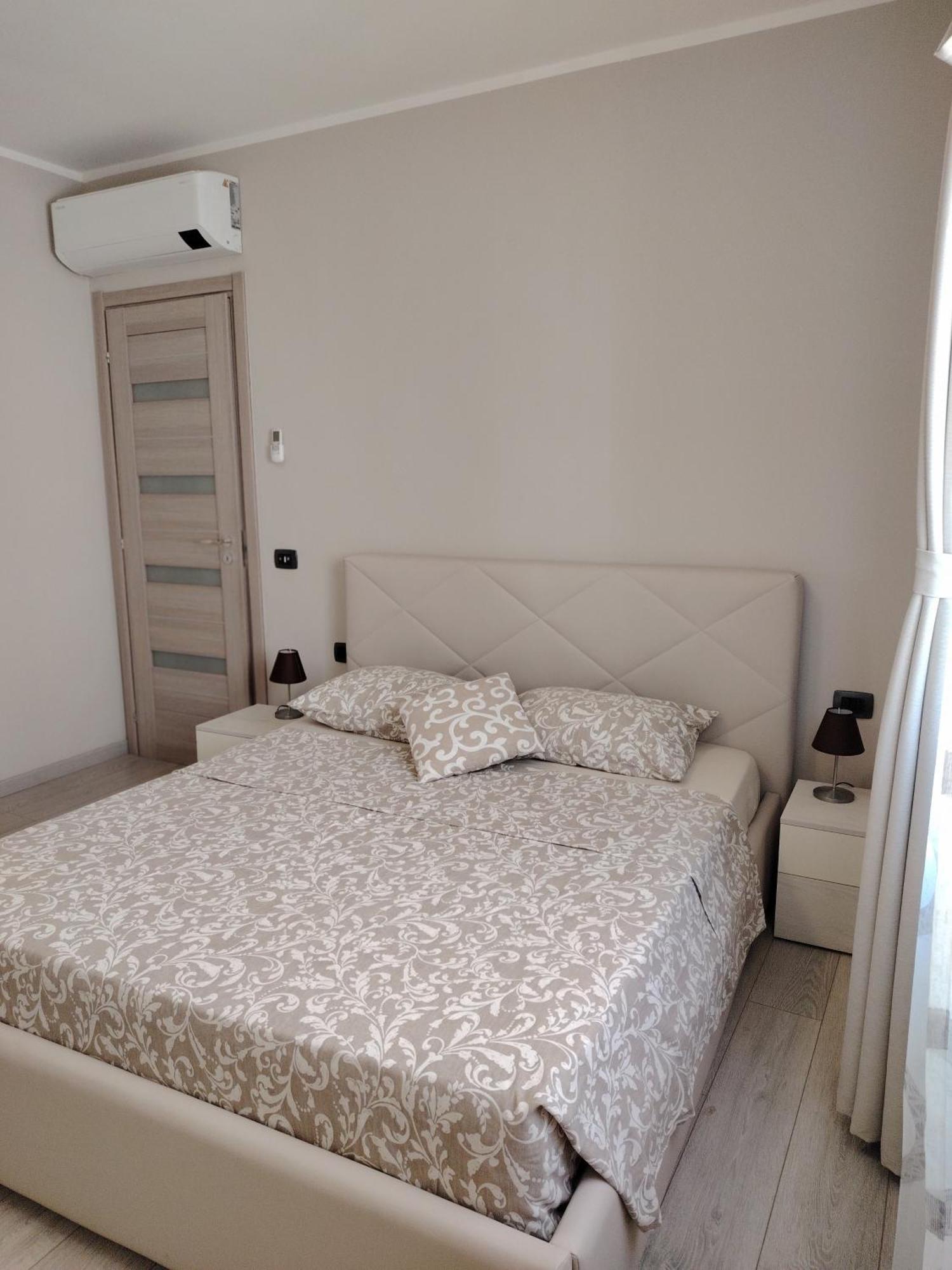 Holiday House 萨沃纳 外观 照片